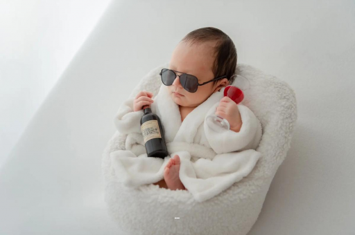 涉县宝宝拉白色粘液